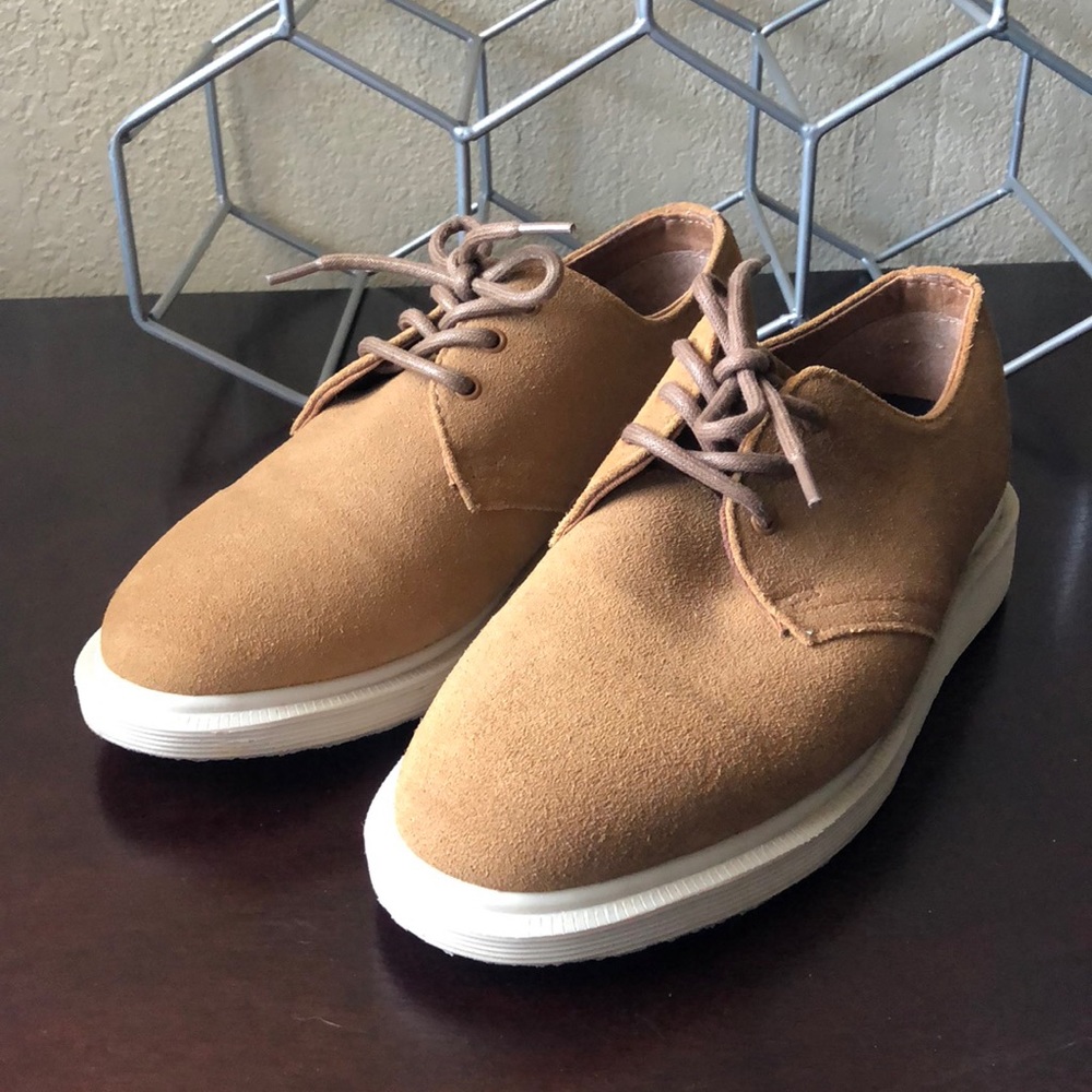 DR. MARTENS TORRIANO SUEDE OXFORD